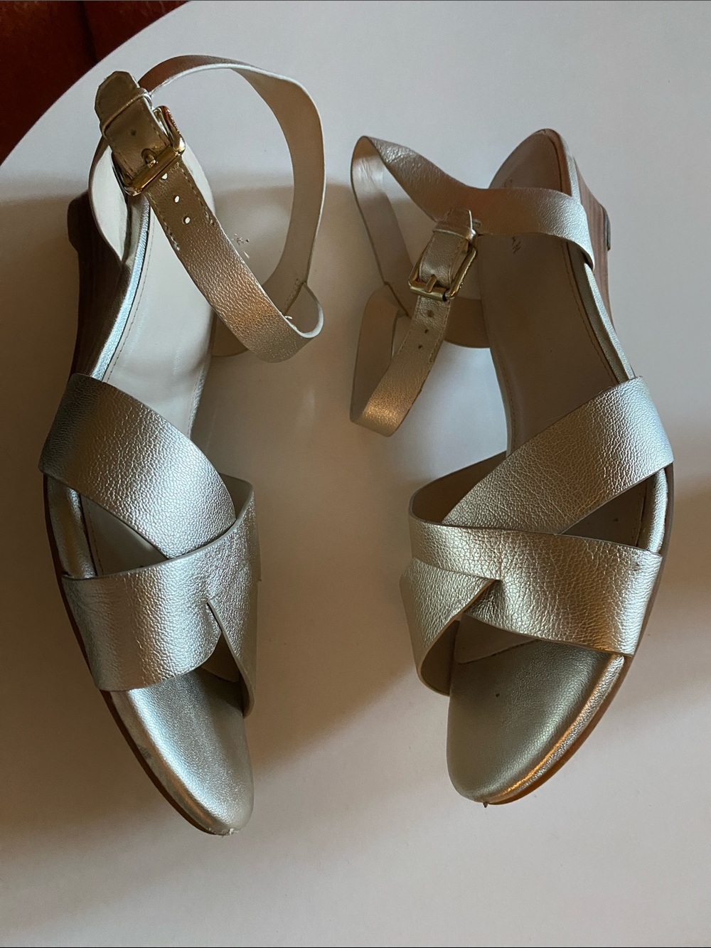 COLE HAAN Metallic Gold Women’s Crisscross Ankle-Strap Sandals Size 9.5B